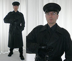 Andreas Jaeggi as the Police Inspector